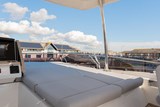 Prestige 590 for sale - flybridge sunpad